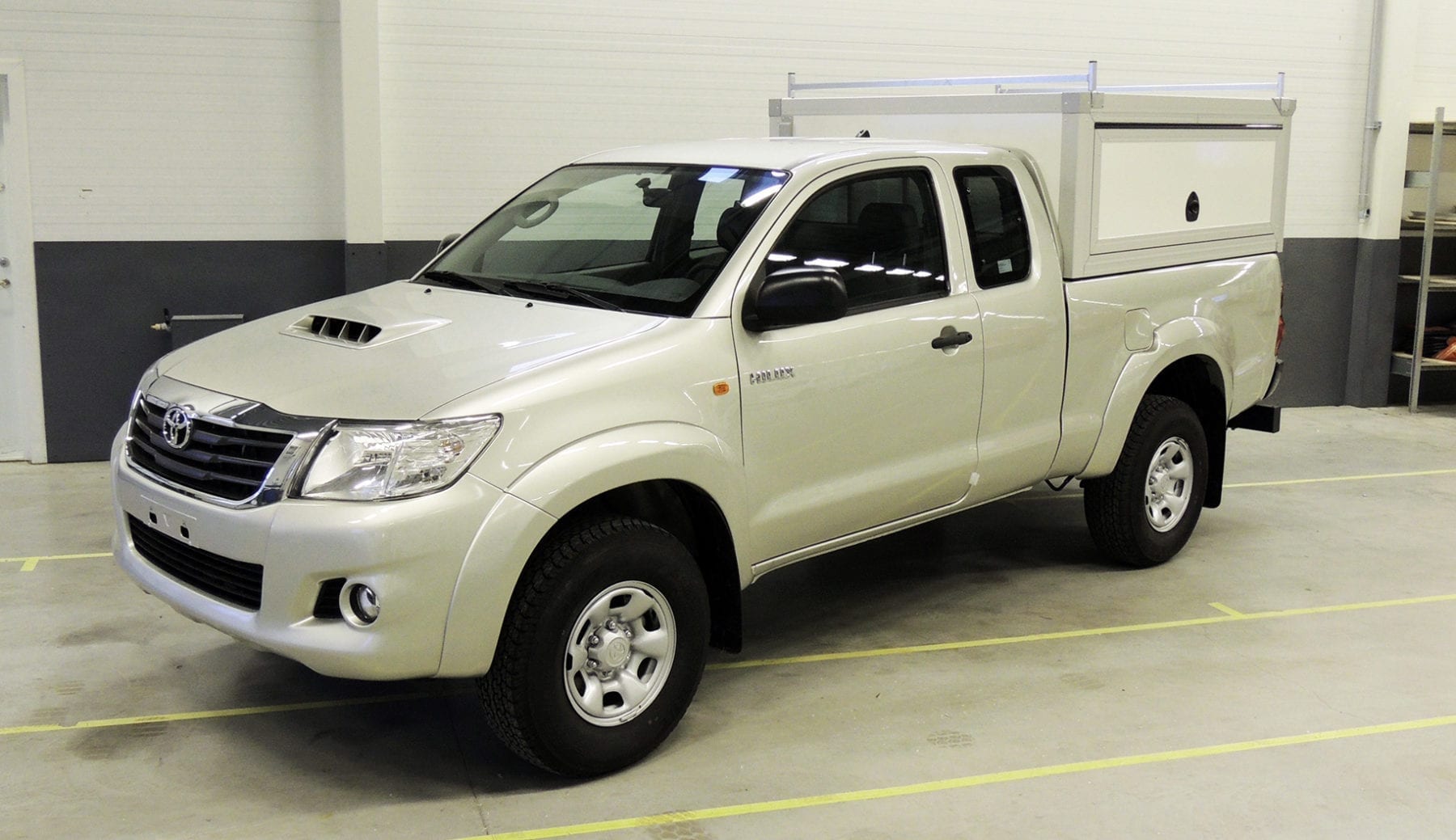 Toyota Y1