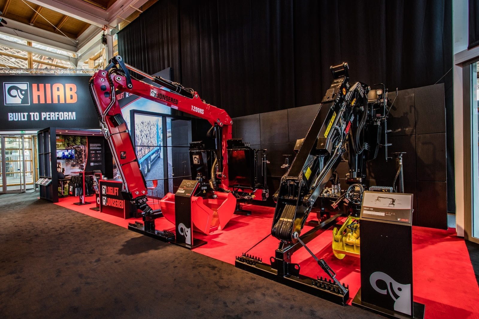 Hiab 14409845_1440695645957269_6596088310820673439_o