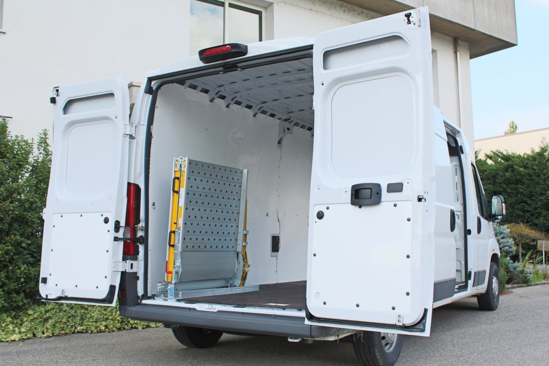 Rampe 300Kg lastekapasitet, bredde 80cm, lengde 200,225, 250cm