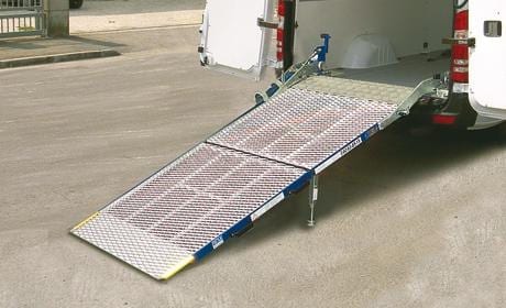 Rampe 500 Kg lastekapasitet, bredde 137 cm, lengde 195 - 330 cm