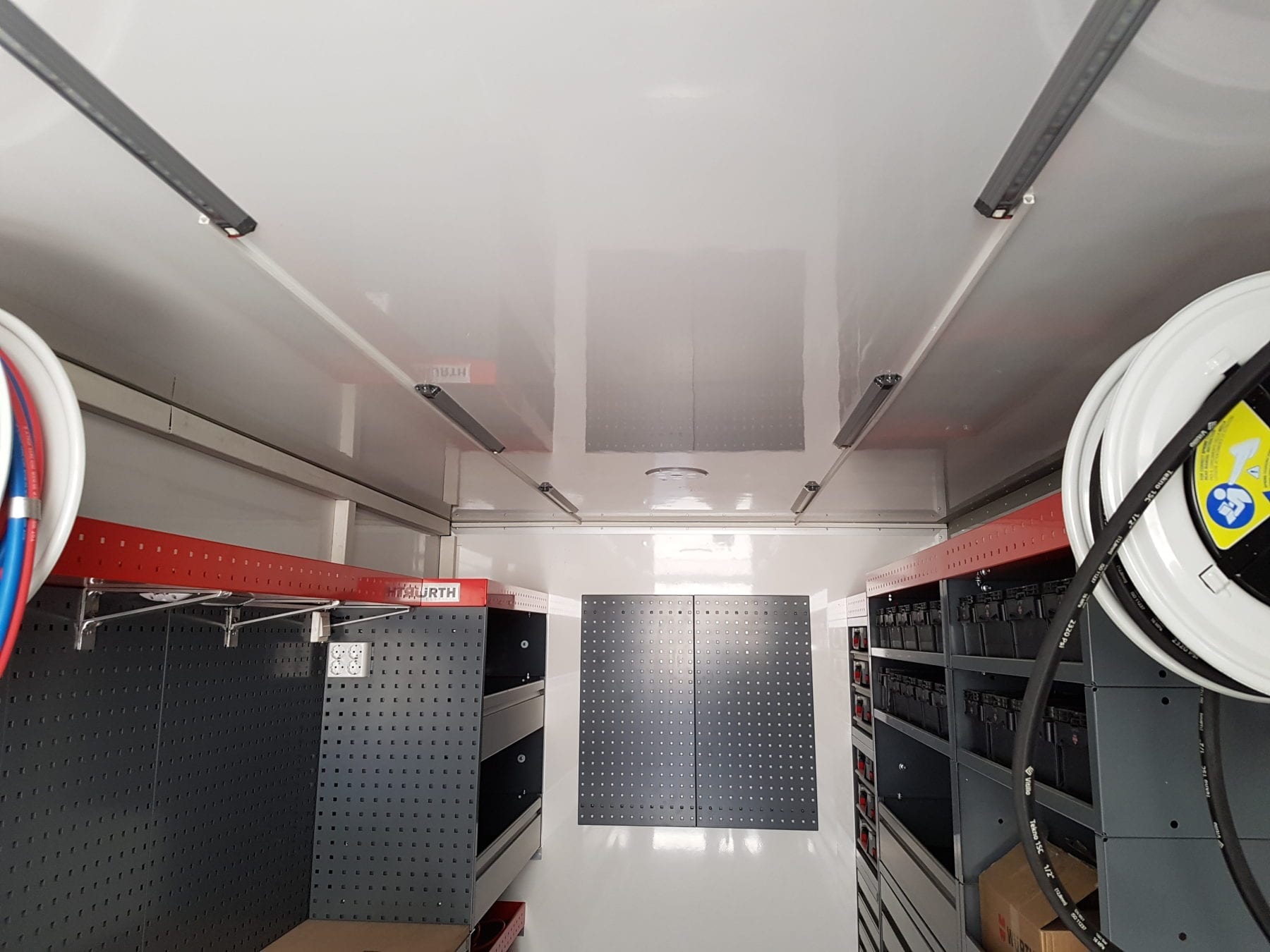 Servicevogn under 7meter- Ledlys i tak
