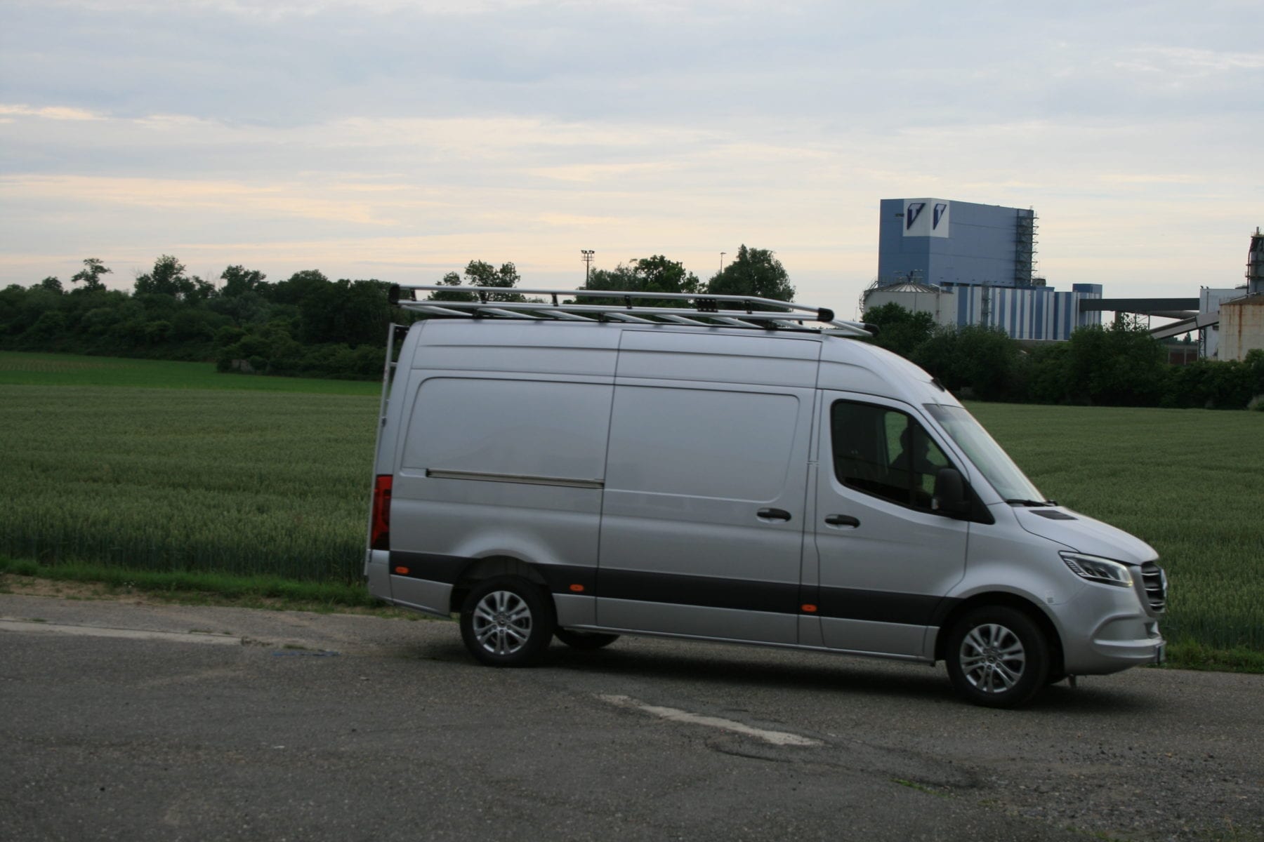 Prime design. Takstativ vist på MB Sprinter (3)
